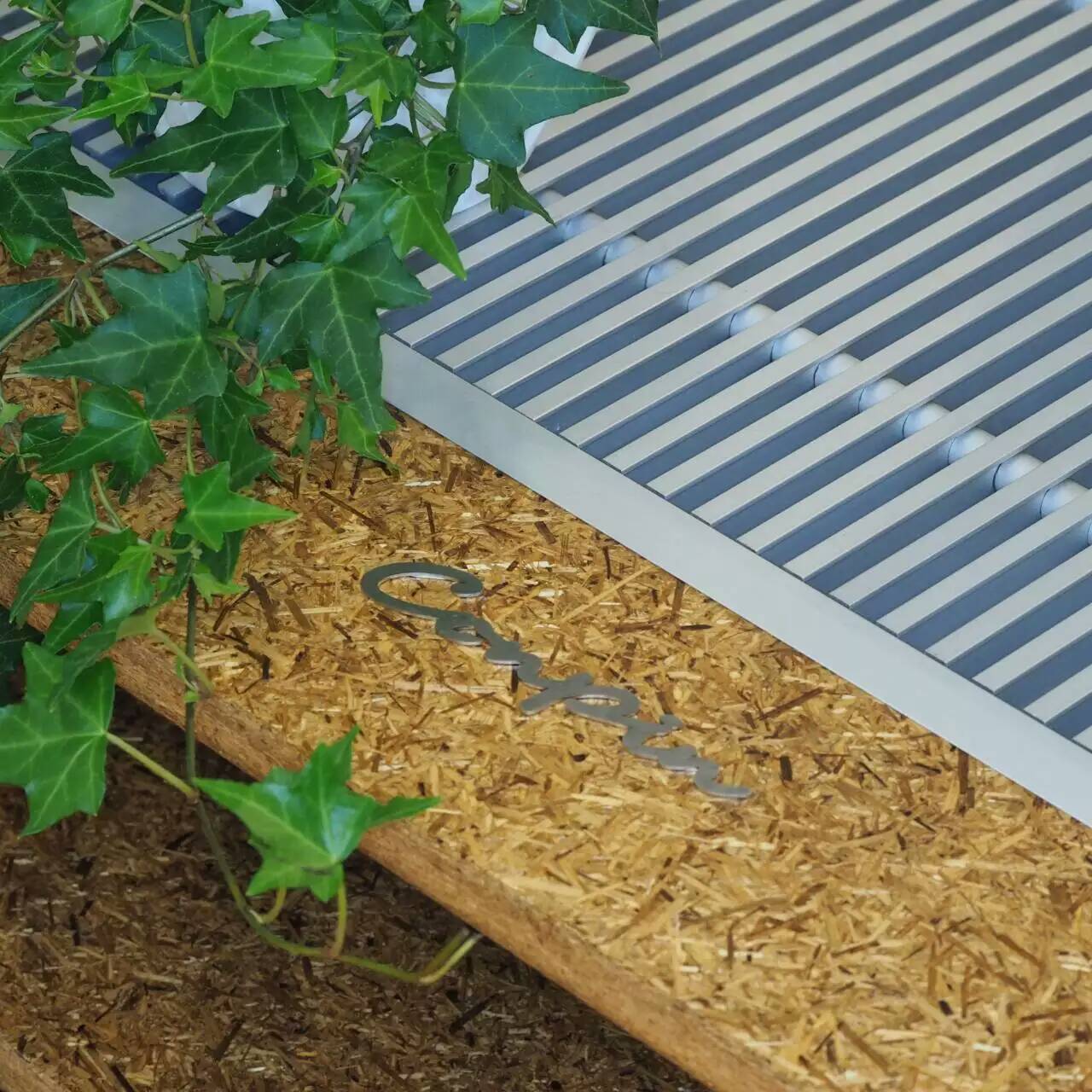 康平明裝、暗裝對流散熱器亮相2016年紐倫堡空調(diào)